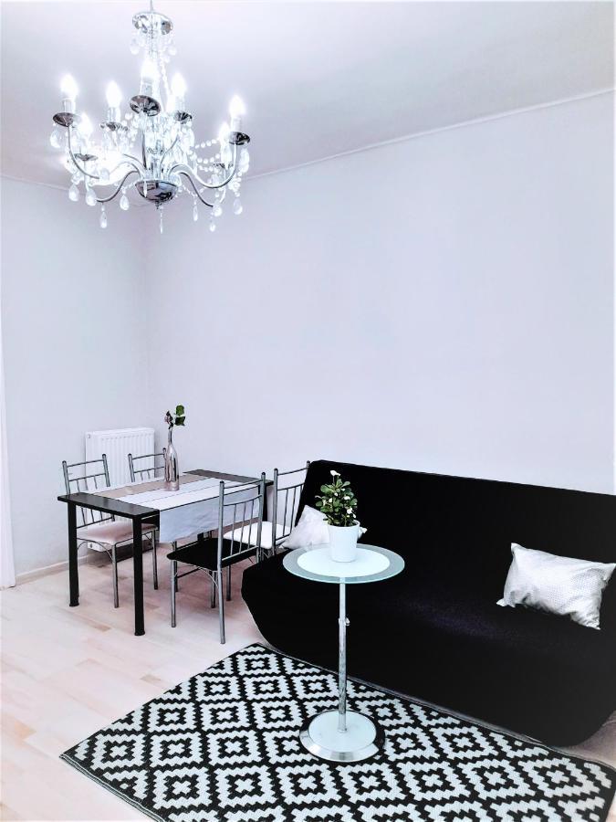 Pecs Park Apartment Exterior photo
